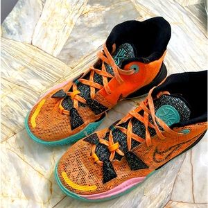 Nike Kyrie 7 play for the future size youth big boys 4.5 light wear